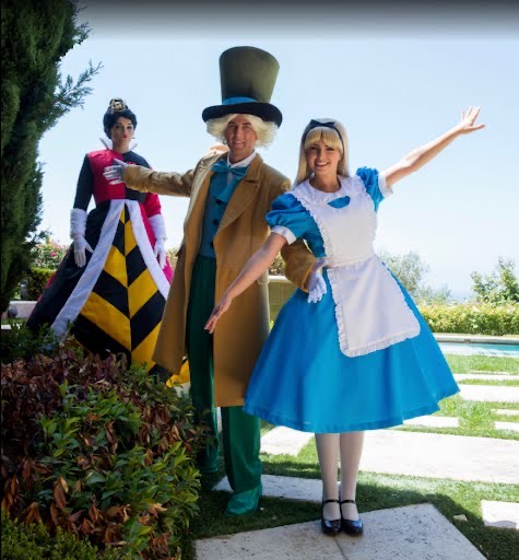 Hire Queen of Hearts